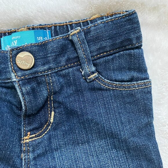 Old Navy 18-24M Dark Wash Skinny Jeans Stretch EUC Baby Girl - Picture 4 of 14